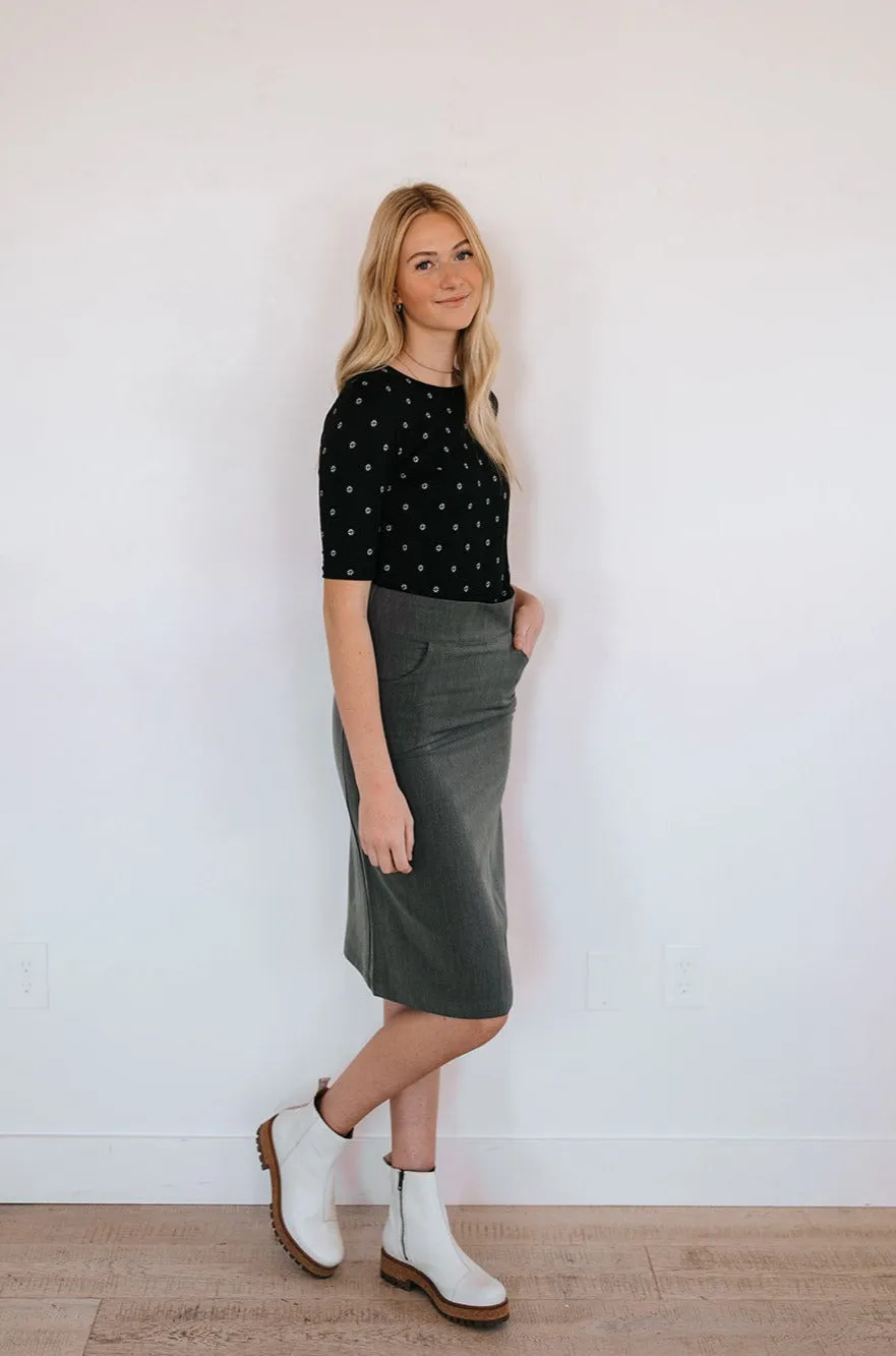 Red Carpet Look Thermoregulating Fabric Jasmine Skirt Charcoal
