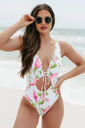 Active Fun Tropicanal Cutie Cut-Out Floral One Piece Swimsuit (White Floral)