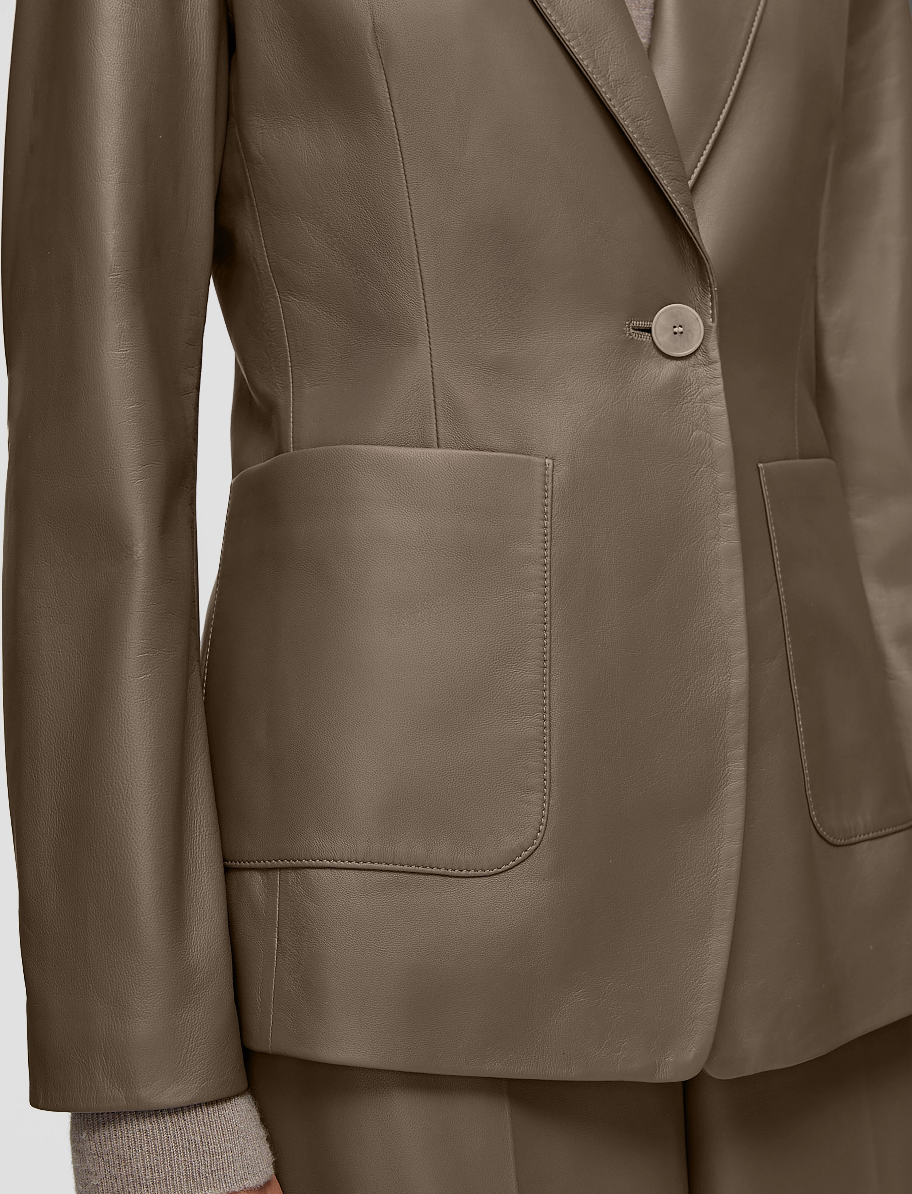 Ergonomic Pattern Glenview Nappa Leather Jacket