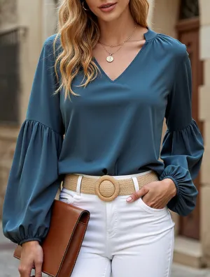 OversizedSilhouette V-neck pullover silk blouse