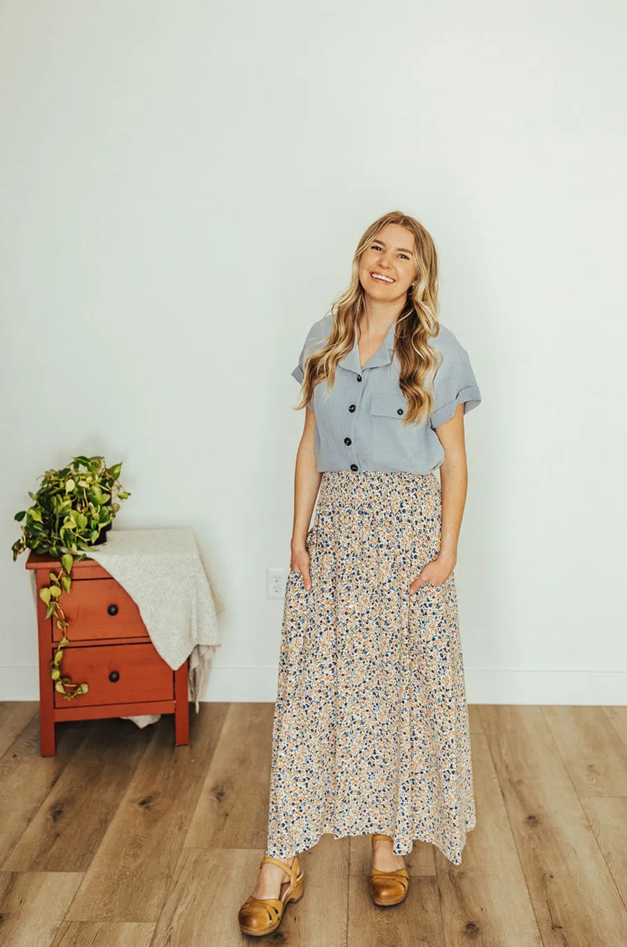 Vanessa Skirt flowy silhouette