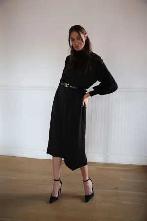 Vee Silk Knit Dress Sharp Detail Relax Cut
