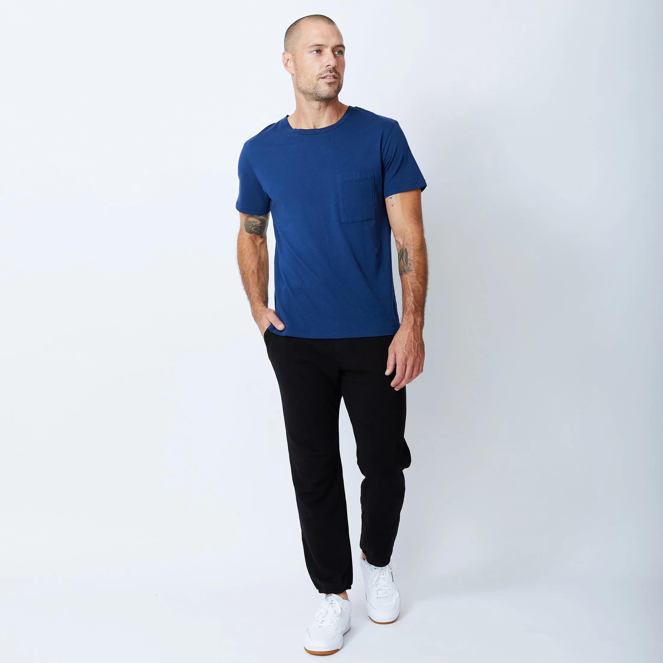 Relaxed Pocket Crew Non Restrictive Fit