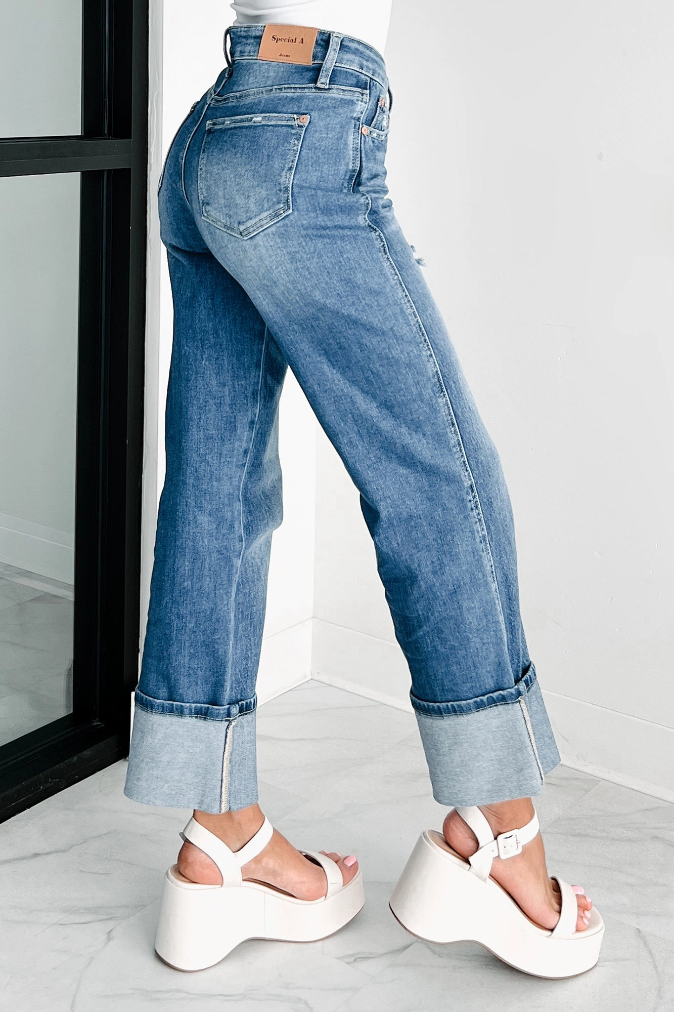 No Fuss Fit Stretch Fit Wear Lovett Special A High Rise Dad Jeans With Cuff (Medium)