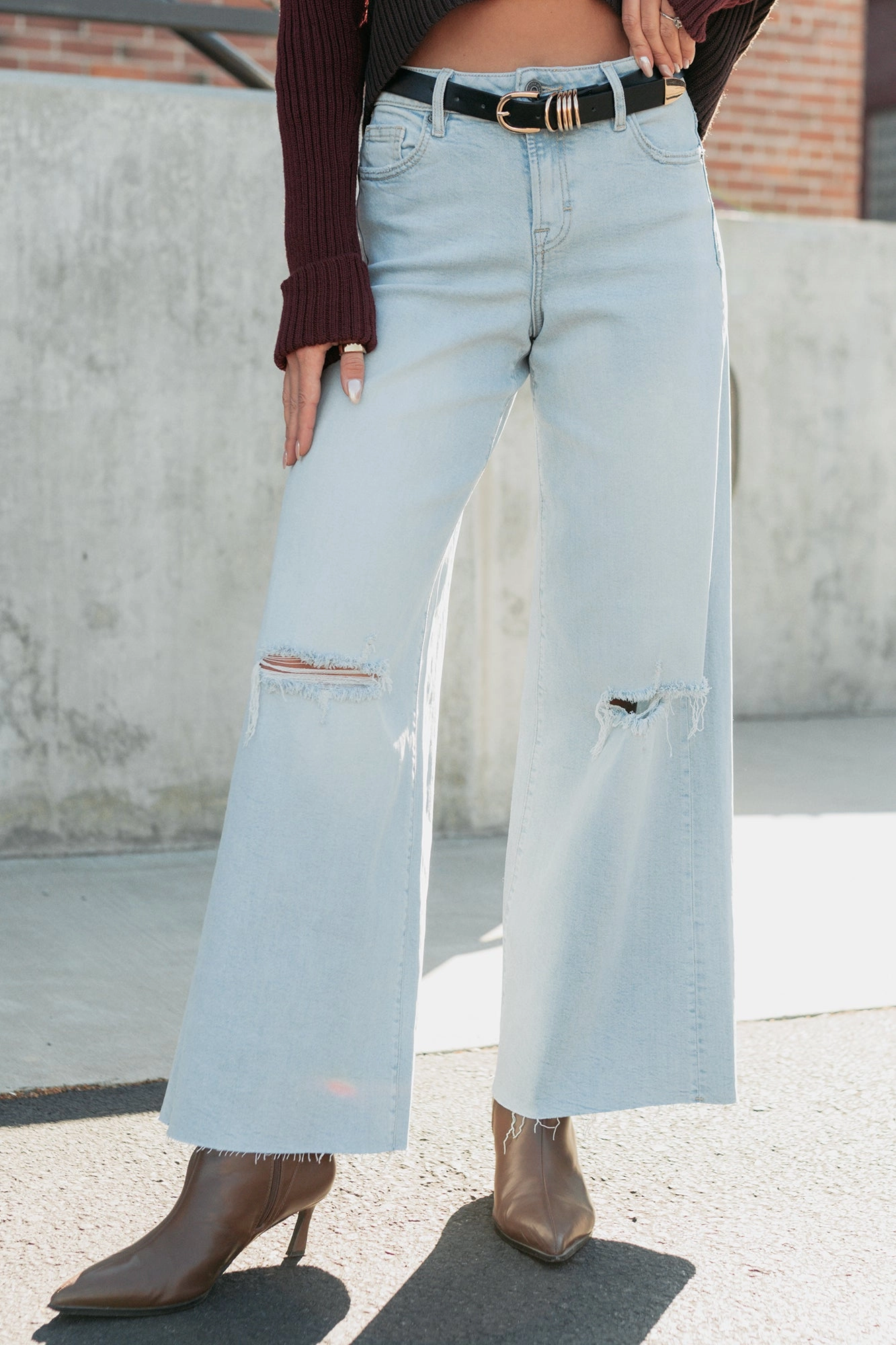 Vivienne Wide Leg Ripped Hidden Jeans (Light) Stretch Blouse Tagless Labeling