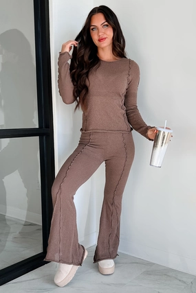 SeamlessConstruction Sporty Comfort Fit Talk It Through Lettuce Seam Flare Pants (Espresso)