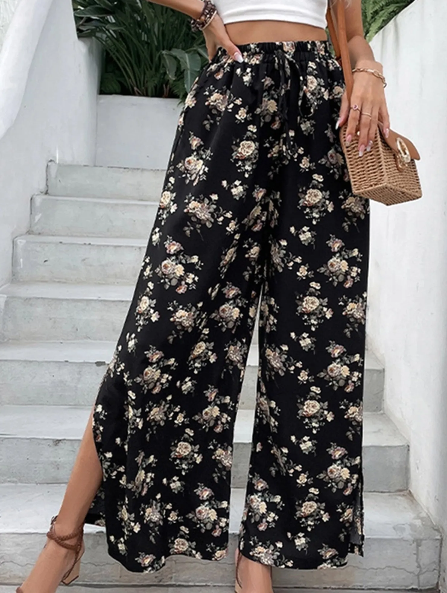 Layered Look Compact Storage WIDE LEG PANTS WITH LOUD PRINT