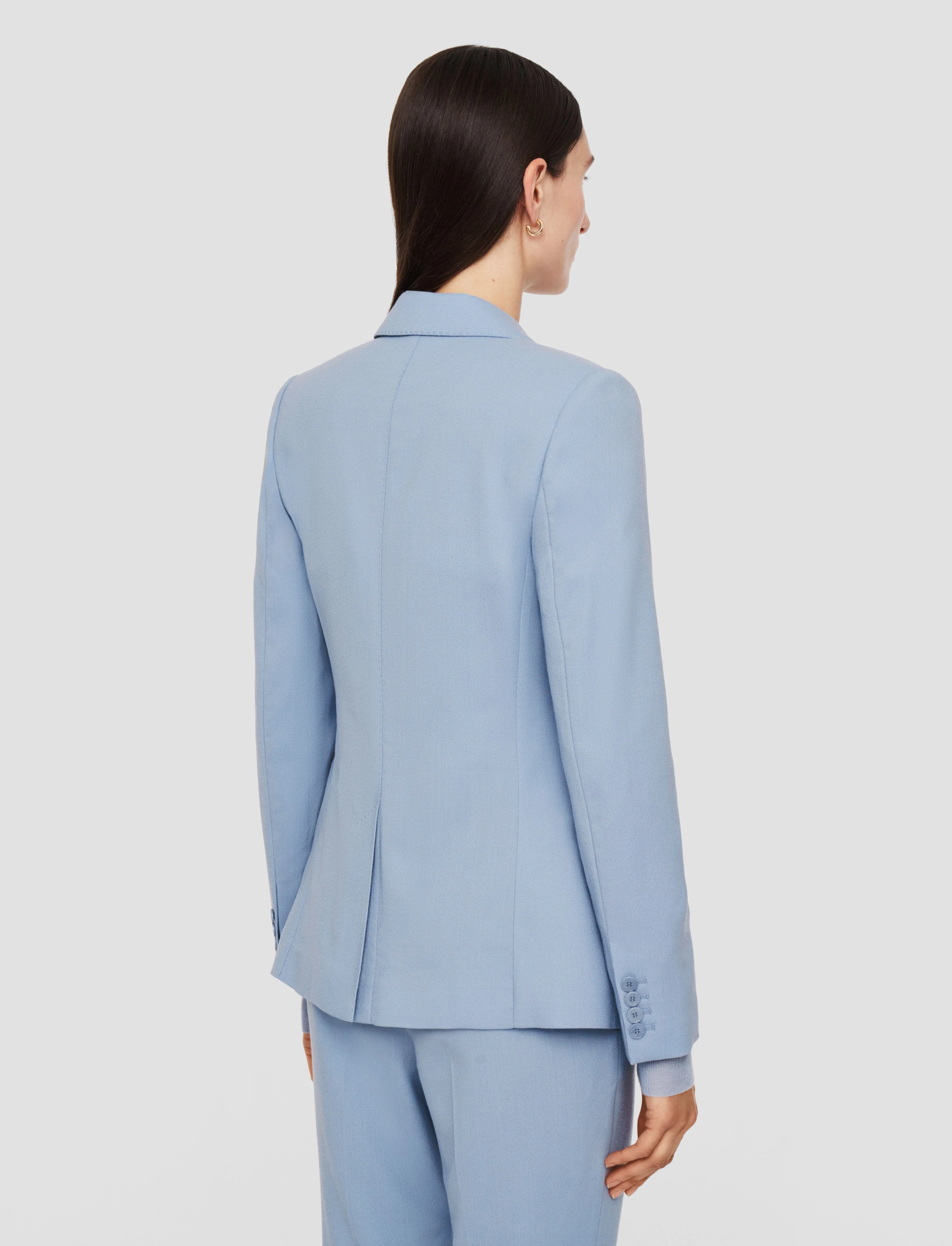 Marty Tailoring Crepe Jacket Versatile Layering Piece snap closure