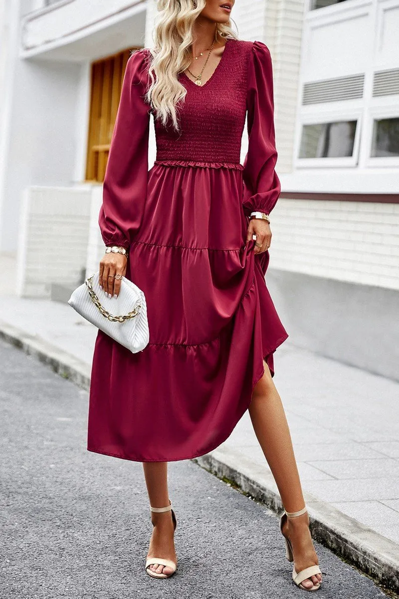 WOMEN SMOCKED LONG SLEEVE TIERED CAKE FLOWY DRESS Perfectly Fit Look