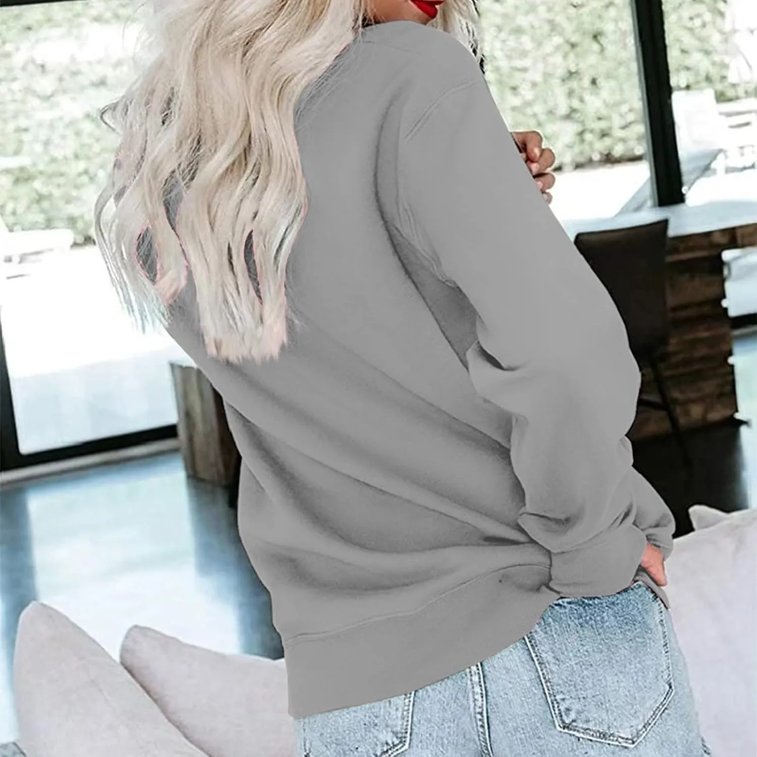 Womens Crewneck Sweatshirt with Pockets Long Sleeve Tunic Tops Oversized Pullover Sweater Cute Hoodies for Teen Girls