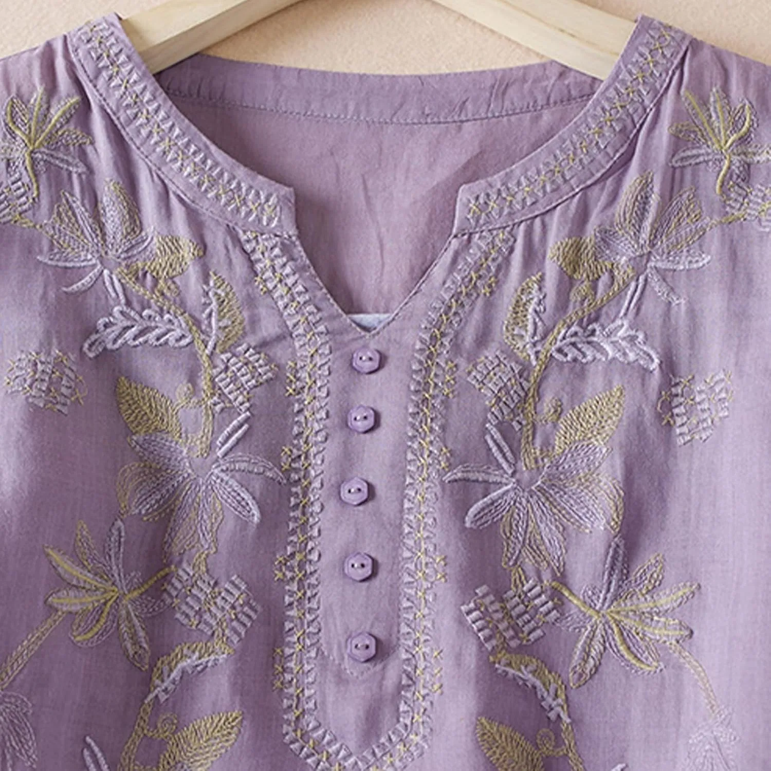Women's Embroidery Tops 3/4 Sleeves Cotton Linen Shirts Button Down Tunic Blouse Lightweight V Neck Boho Vintage Tees