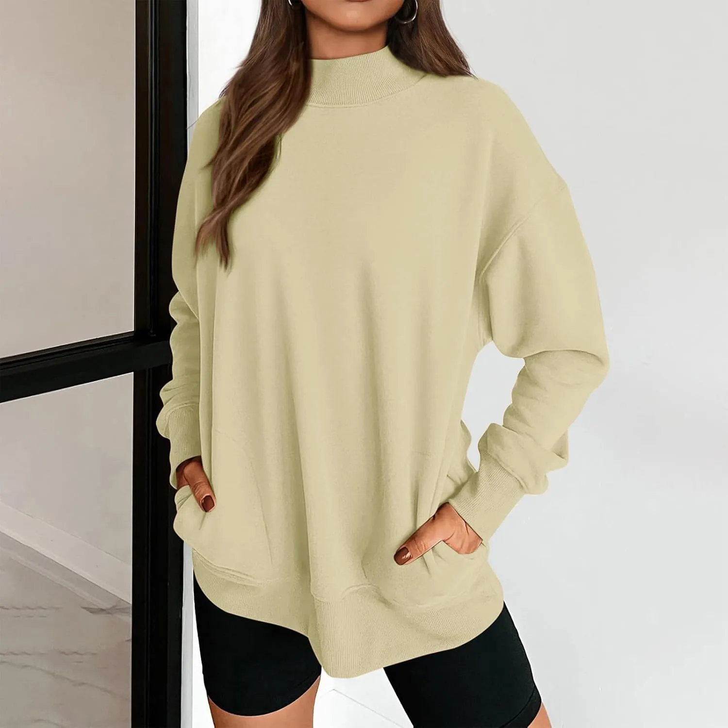 Womens Mock Neck Oversized Sweatshirts with Pockets Fleece Tops Pullover No Hood Sweater for Cold Freezing Weather