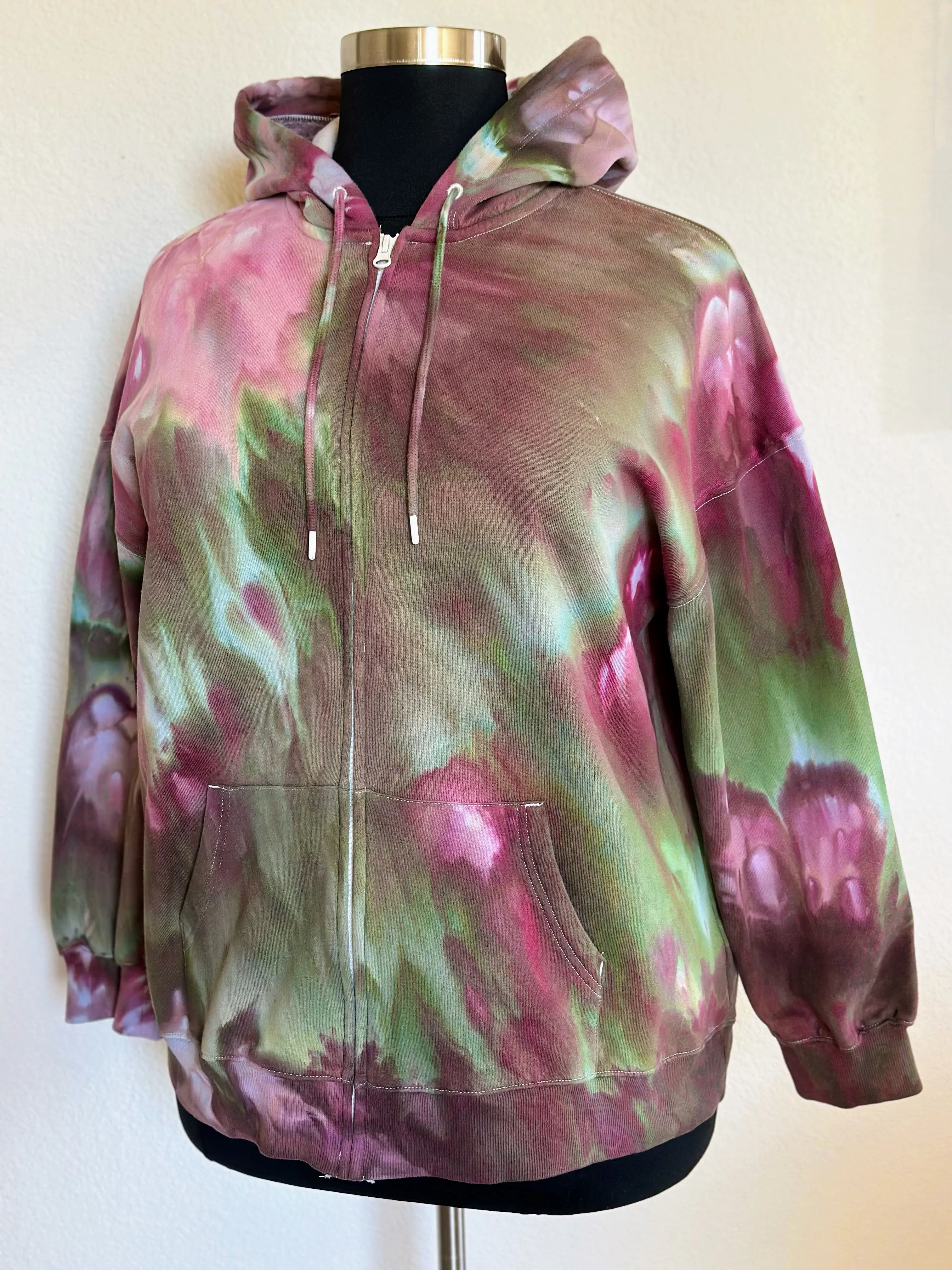 Women’s XL Oversized Zip Up Hoodie in ‘Wild Garden’ Inclined Twist