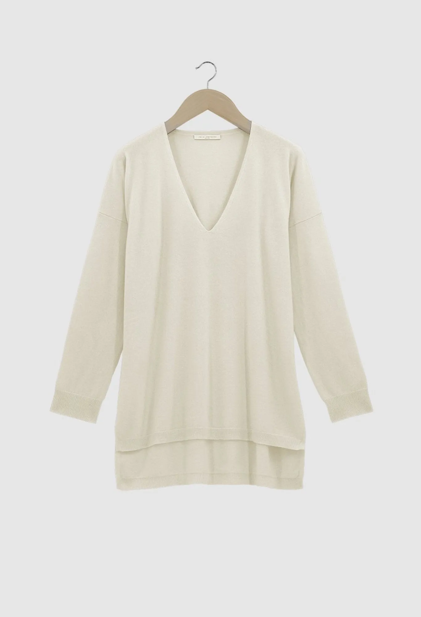 YARA - 12gg Cashmere V-Neck Sweater in Undyed White