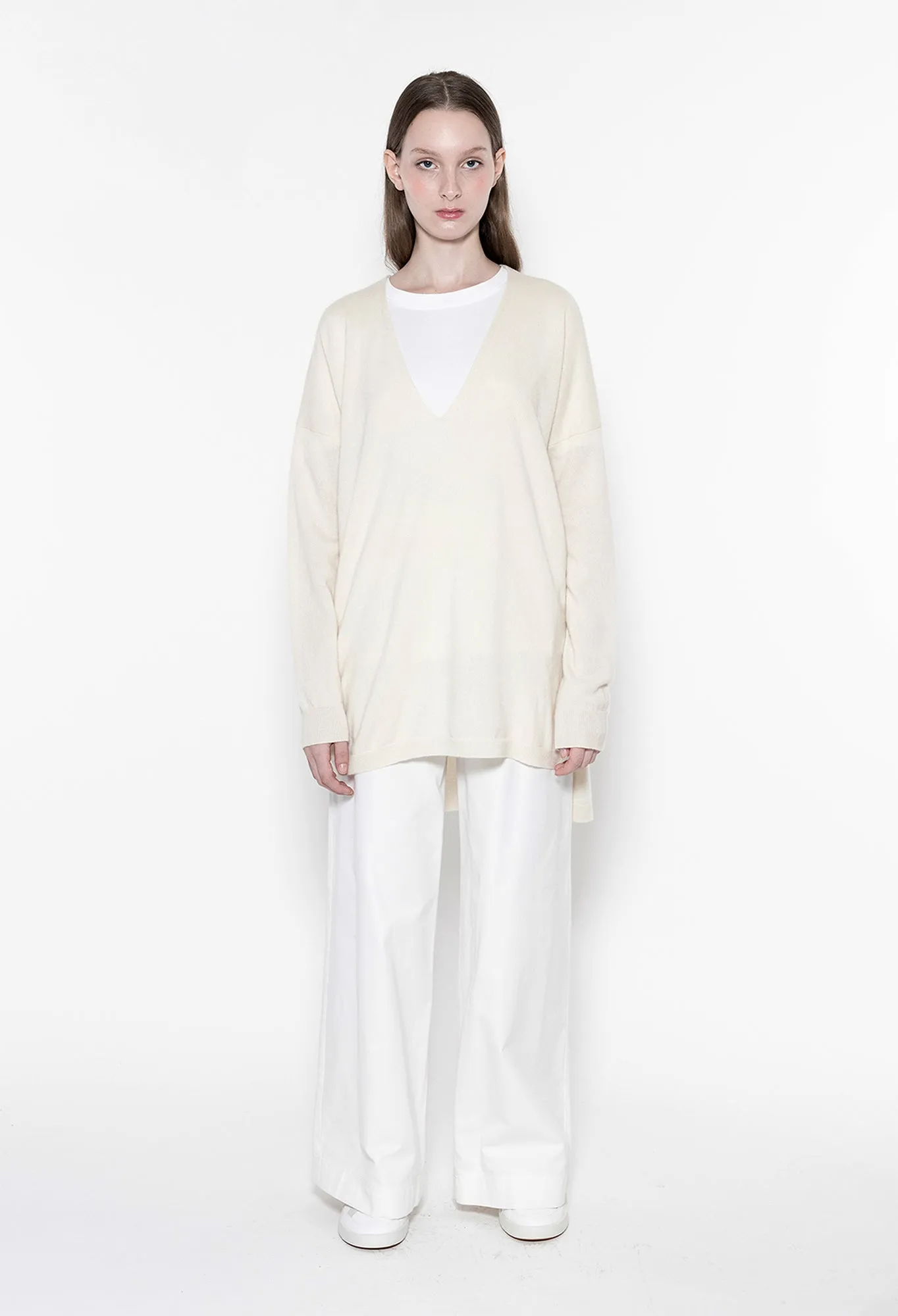 YARA - 12gg Cashmere V-Neck Sweater in Undyed White