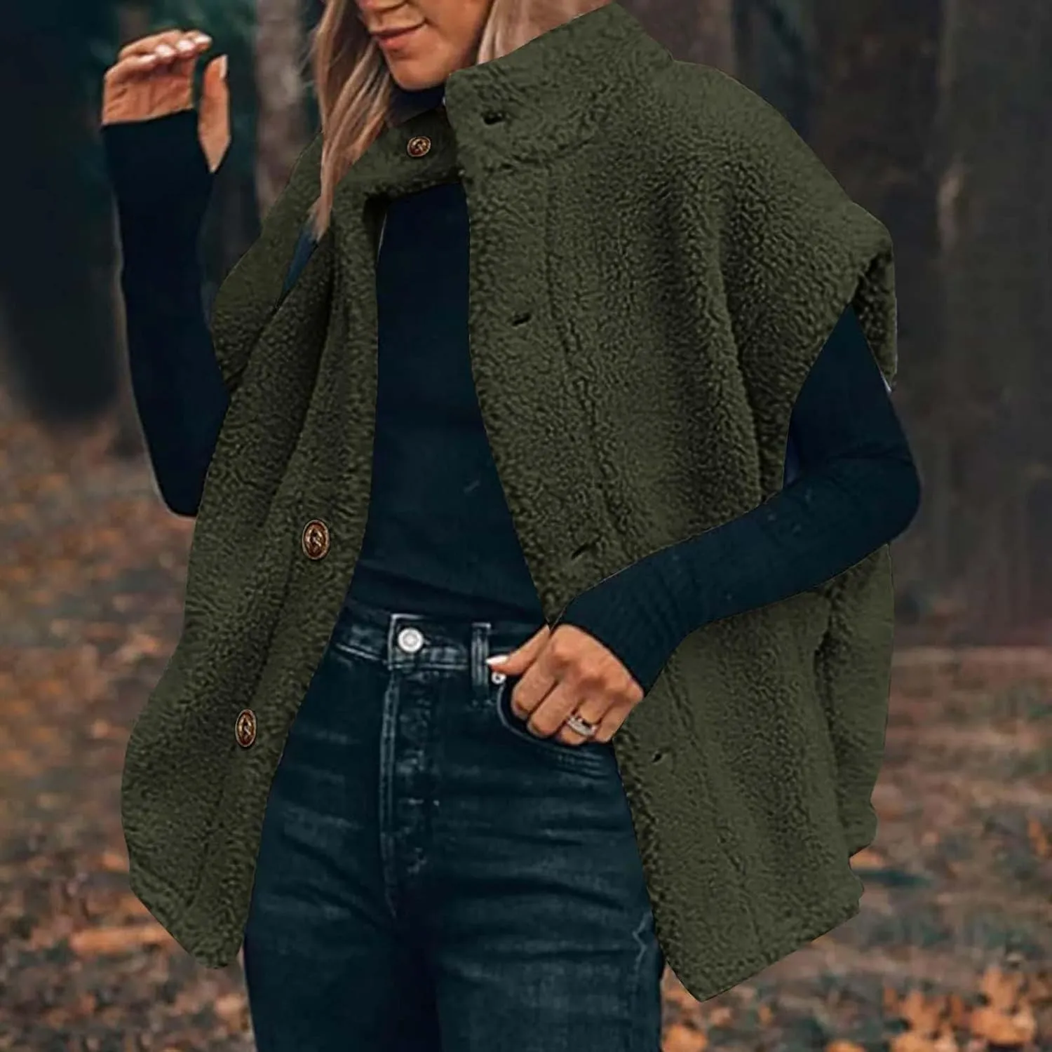 YRAETENM Women's Fuzzy Fleece Vest Casual Oversized Warm Button down Gilet Soft Sleeveless Stand Collar Jackets with Pockets
