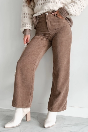 Casual Chic Look Reflective Trim Options Zachary High Rise Corduroy Pants (Mocha)